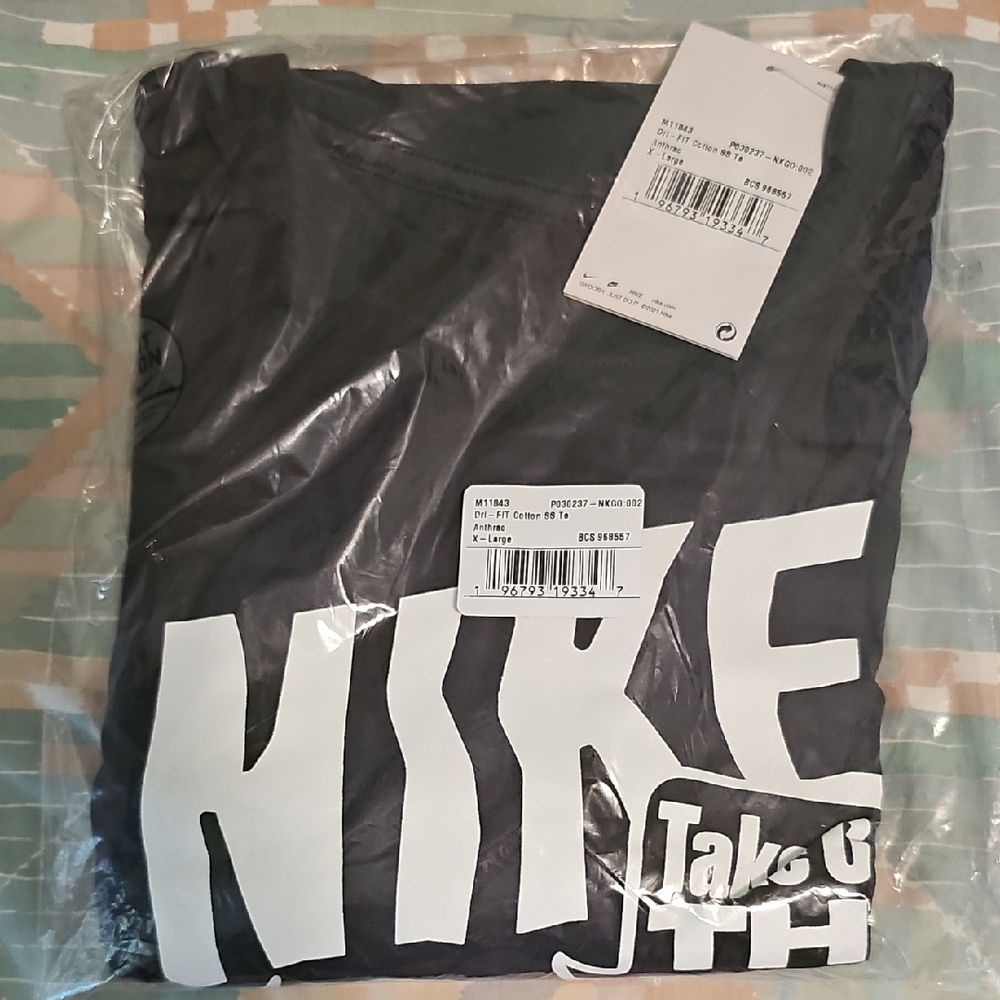 Mens Nike Dri-Fit T-shirt White Take Out The Trash Logos Size XL